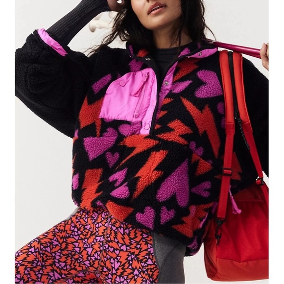 NEW Free People Movement Hit The Slopes Printed Hearts Pullover Fleece Jacket L - Picture 3 of 14